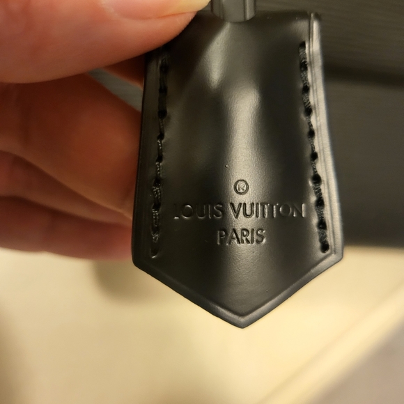 Authentic lv cluny bb - Picture 6 of 11